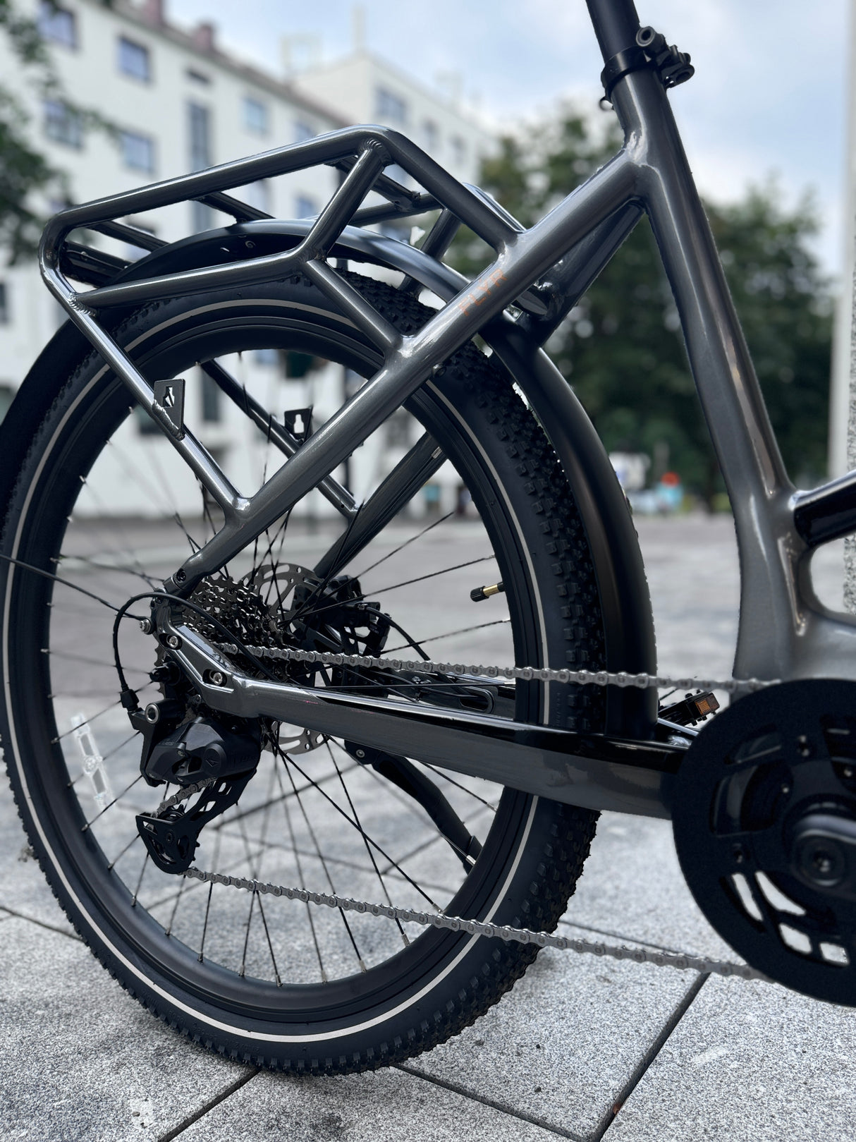 Mechanic Arts Flyr classic elsykkel i titan farge